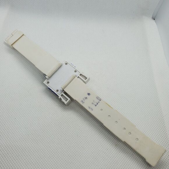 Vintage 90's Star Wars R2 D2 Watch - Picture 7 of 8